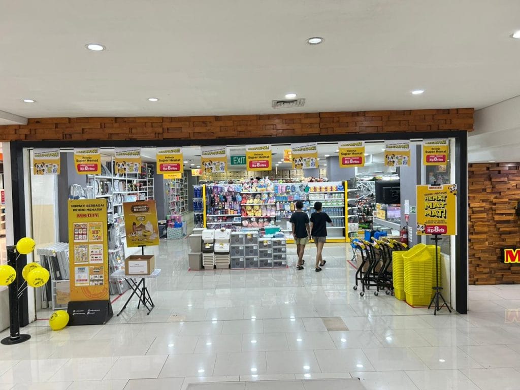 MR DIY Plaza Slipi Jaya Lantai Basement