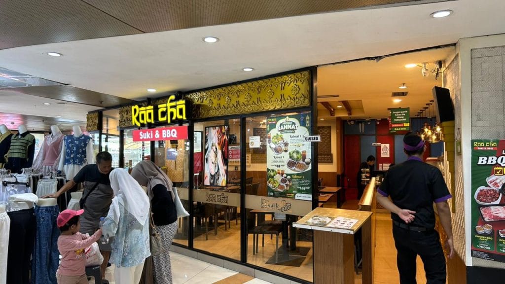 Raa Cha Plaza Slipi Jaya Lantai 1