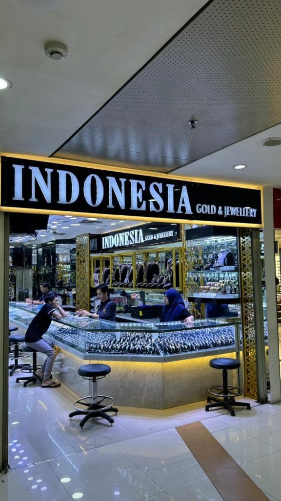 Toko Mas Indonesia Plaza Slipi Jaya Lantai 1